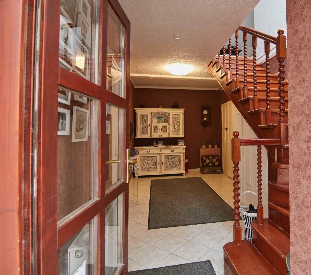 Abraham Vintage Szobak & Apartmanok Beci Exterior foto